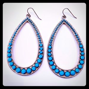 Turquoise and Gold Tone Earrings